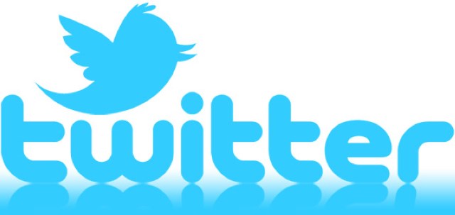 Министр извинился за порно в своем Twitter